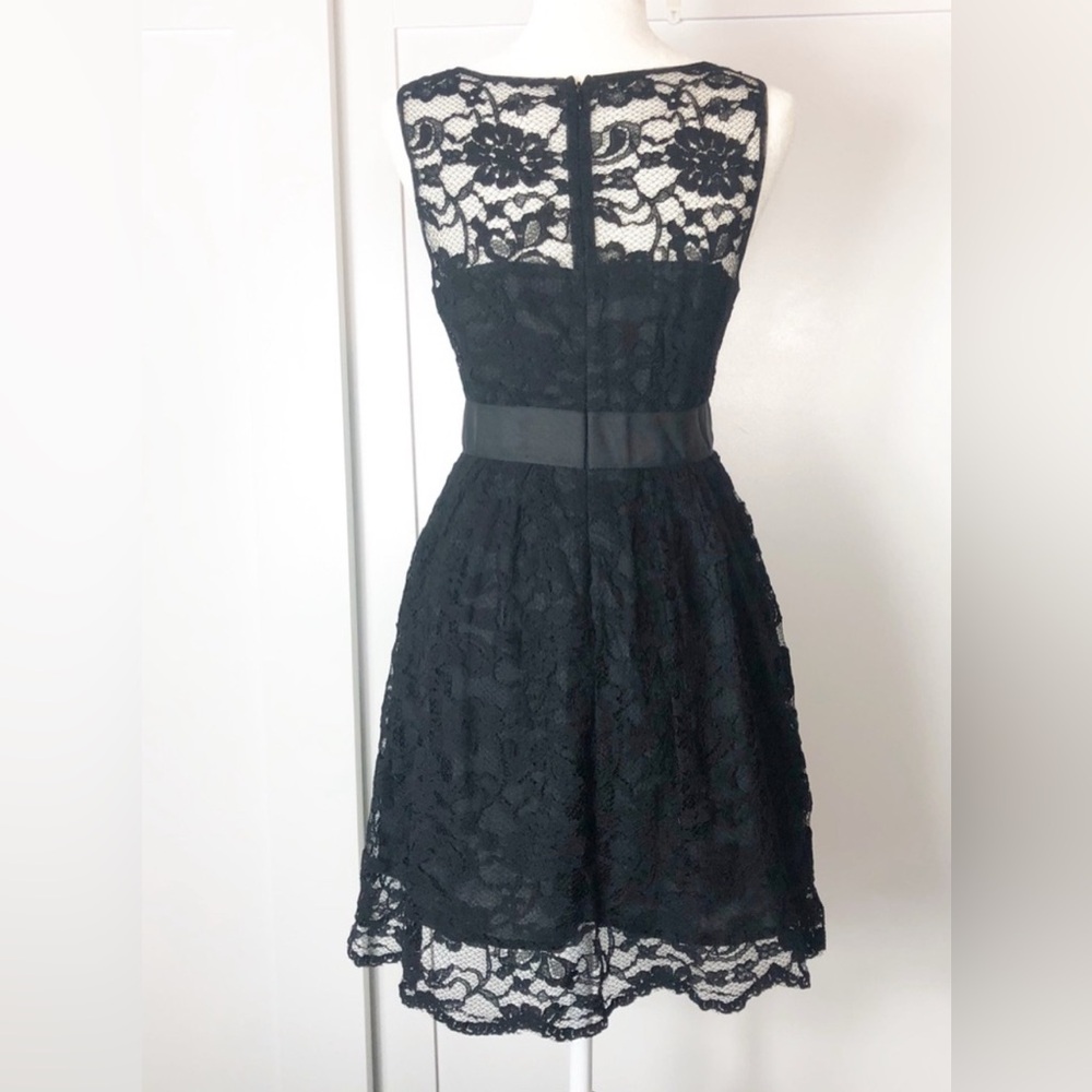 NWT BB Dakota Rylin Lace Dress, Sz 4 - Picture 6 of 16